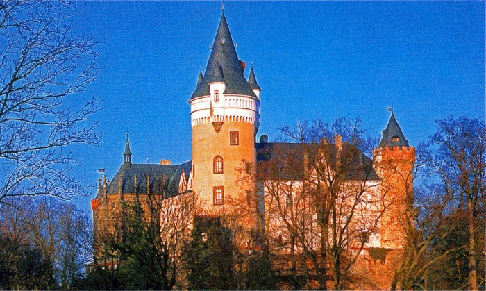 romantický zámek Žleby