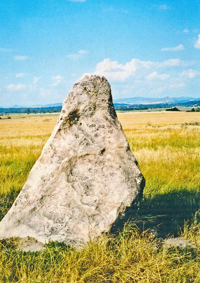 menhir zkamenělý mnich u Drahomyšle
