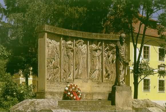 Pomník Bedřicha Smetany v Jabkenicích