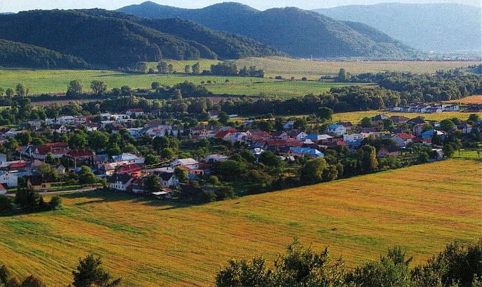 Panoráma obce Lackovce v okrese Humenné